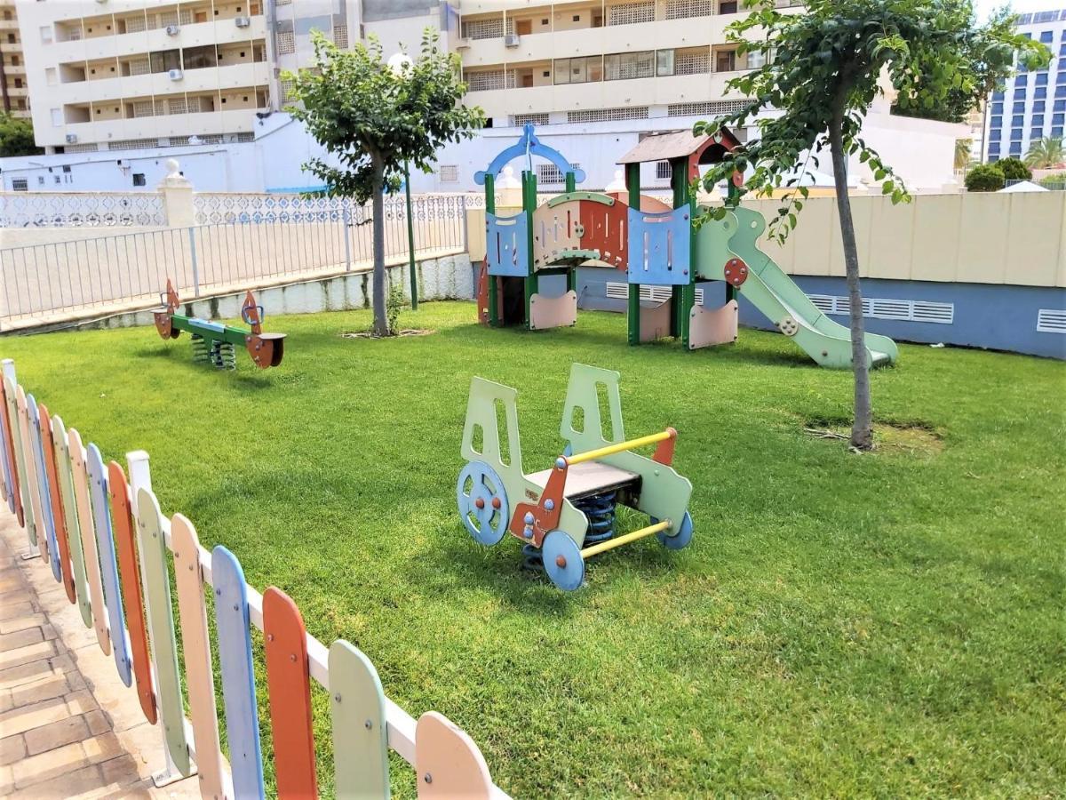 Gemelos 22-1-6 Benidorm Exterior foto